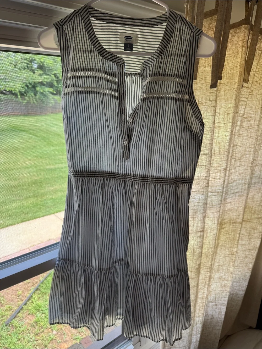 Old Navy Grey and White Striped Sleeveless Dress